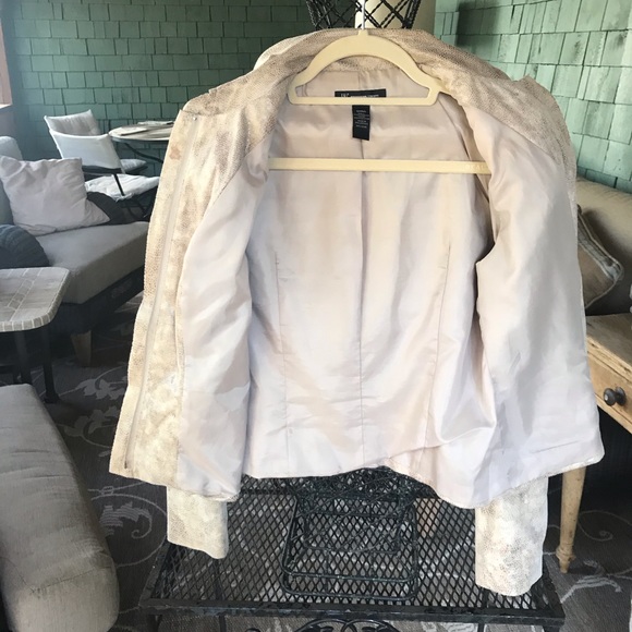 INC Faux Python Jacket. Small - Picture 4 of 4